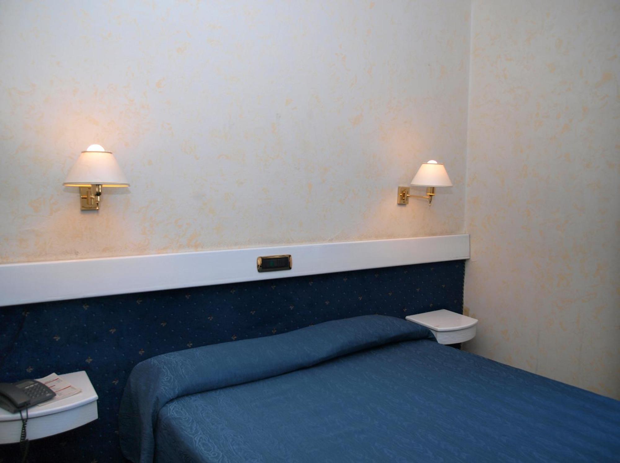 Eurohotel Piacenza Eksteriør bilde