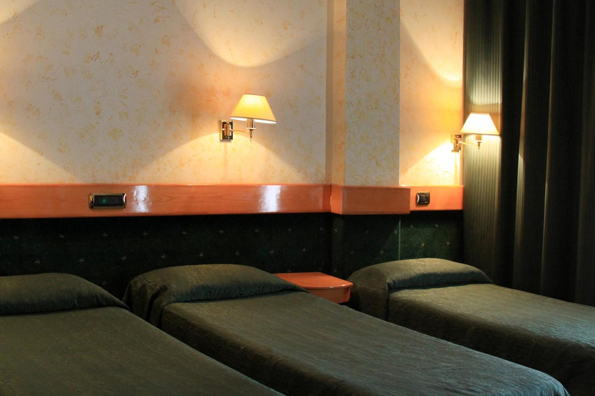 Eurohotel Piacenza Eksteriør bilde