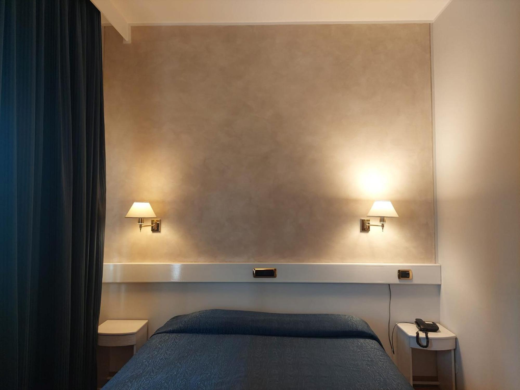 Eurohotel Piacenza Eksteriør bilde