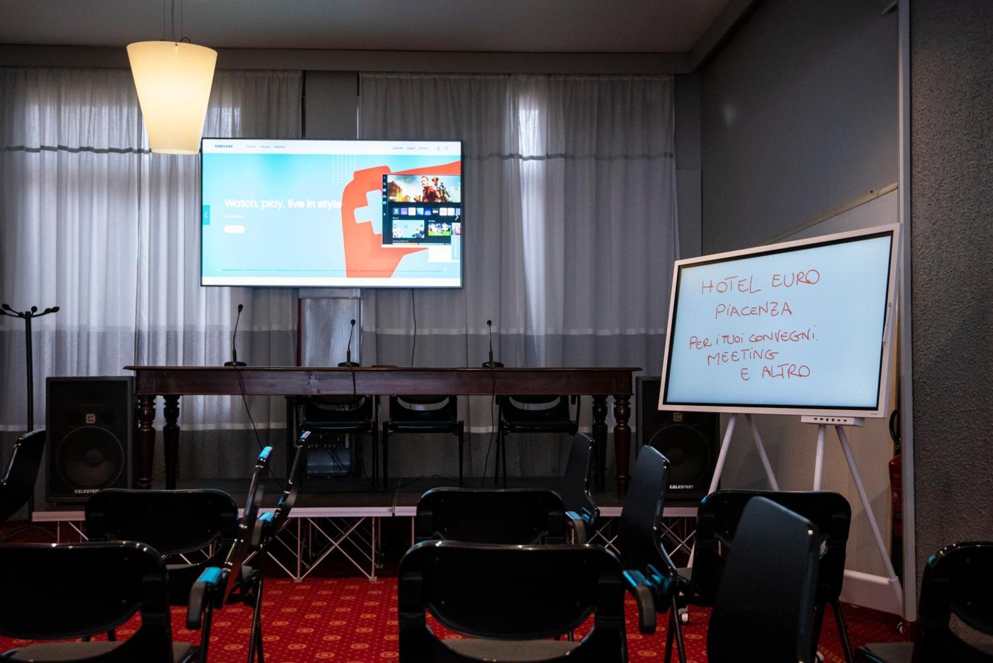 Eurohotel Piacenza Eksteriør bilde